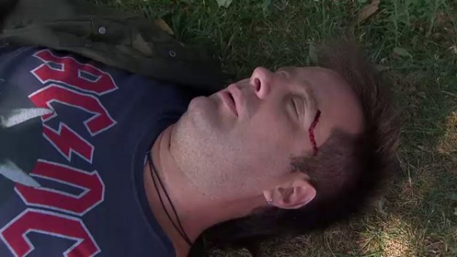 Andrés es golpeado luego de intentar defender a Martín