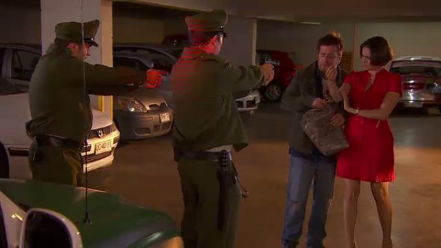 Andrés se va detenido tras carrete intenso de Loly