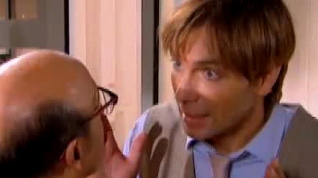 ¡Viernes 20 hrs. impactante capítulo de Graduados!