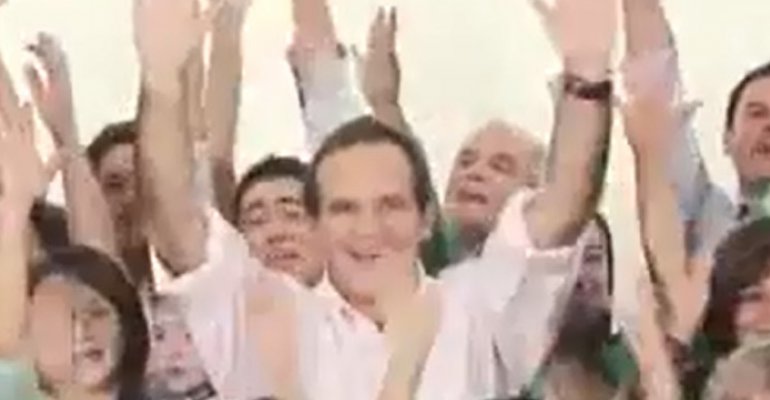 Los “Muppets” de Allamand se ganan críticas y alabanzas en 140 caracteres