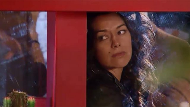 Vero no puede olvidar lo que siente por Andrés