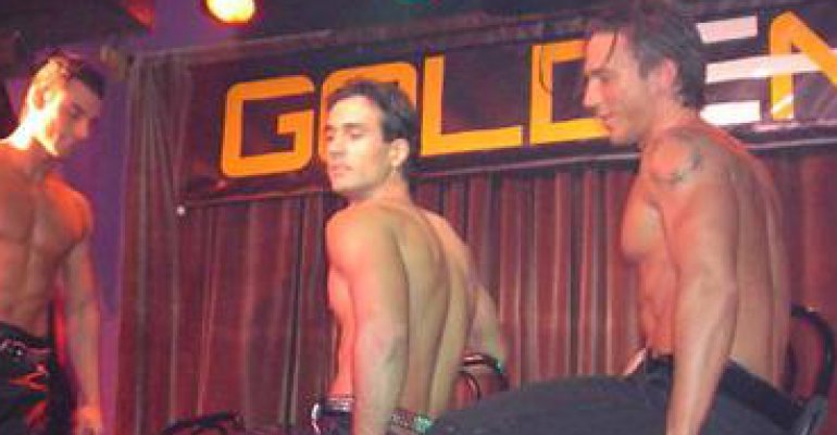 Club Golden: Vedettos argentinos la rompen entre tuiteros chilenos