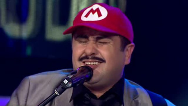 Ruddy Rey hizo el último show con su infaltable humor “kitsch”