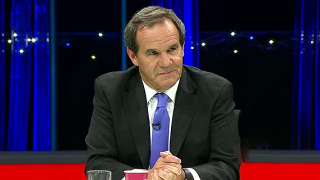 Andrés Allamand y el ex director del INE visitaron TC