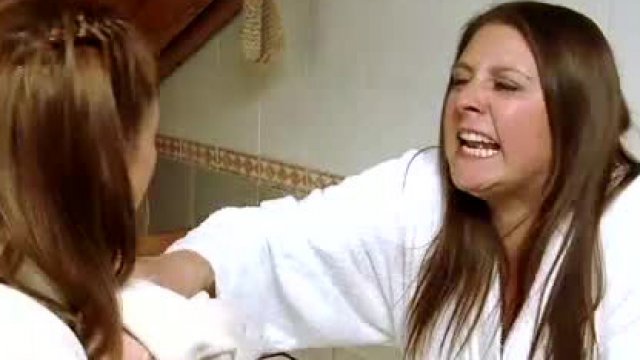 Ale y Cota: “Yo te caliento el jacuzzi”