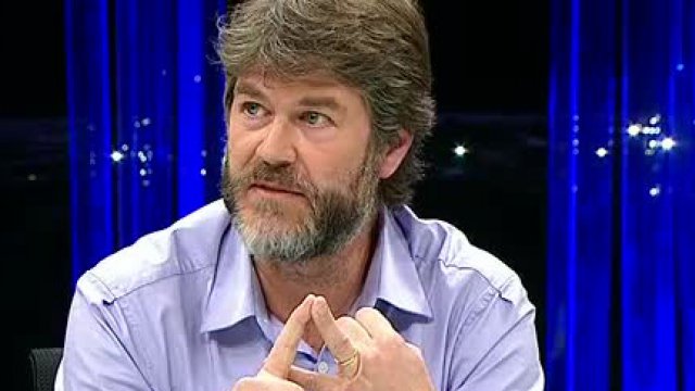 "Ezzati tiene suelto a un pedófilo, rematado por el Vaticano