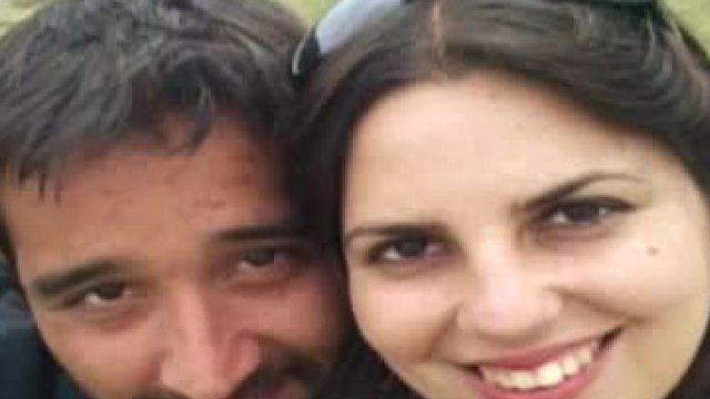 Los suegros de Leslie quisieron probar su fidelidad