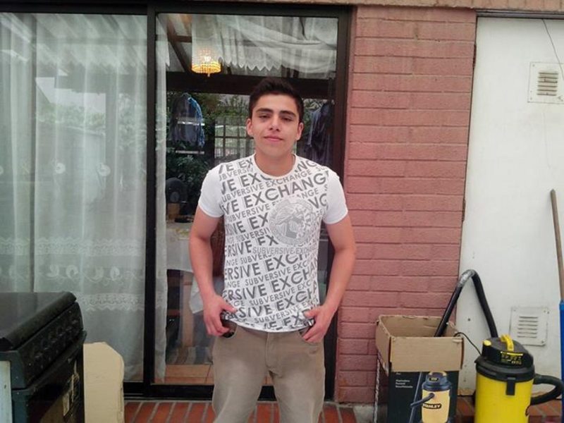 Cercanos a Bastián se refieren a él