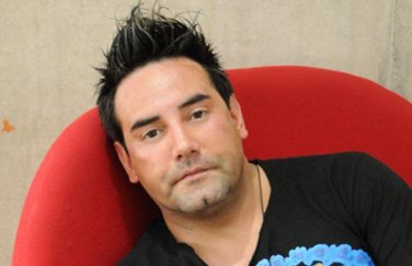 Ex pareja acusa a Ronny Dance de 