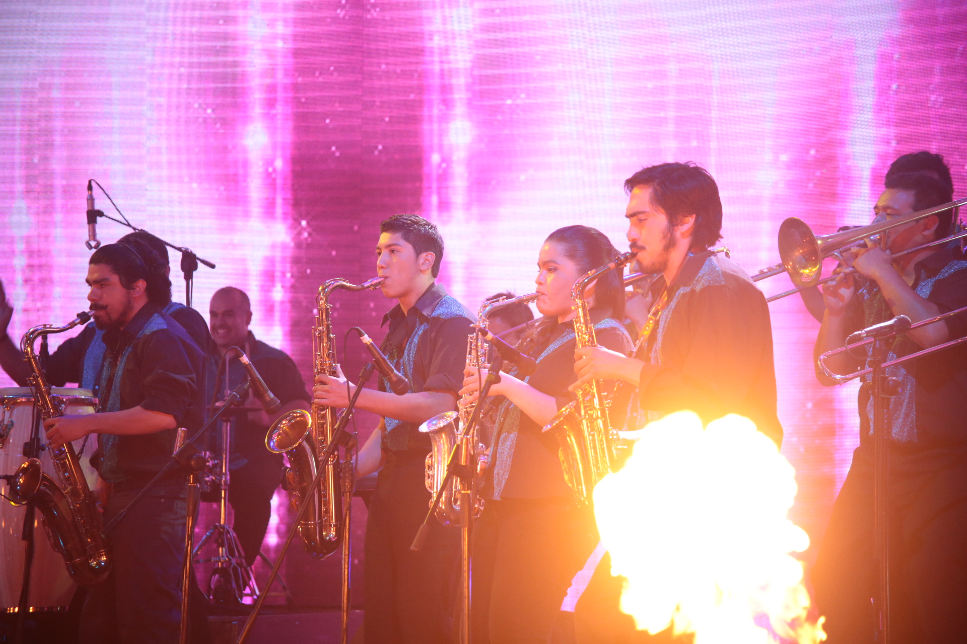 La Big Band UPLA dejó todo en el escenario y se llevó la ovación