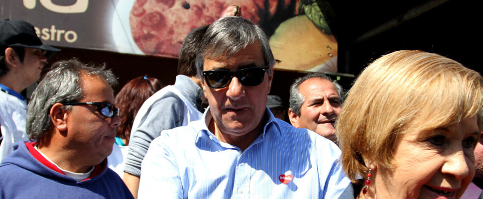 Hijo de Kike Morandé tiene orden de detención