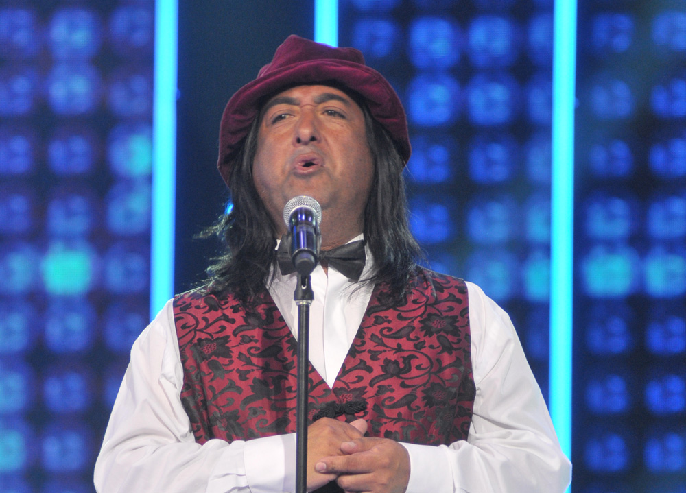 Cachencho salvó la rutina tras la falta de su compañero