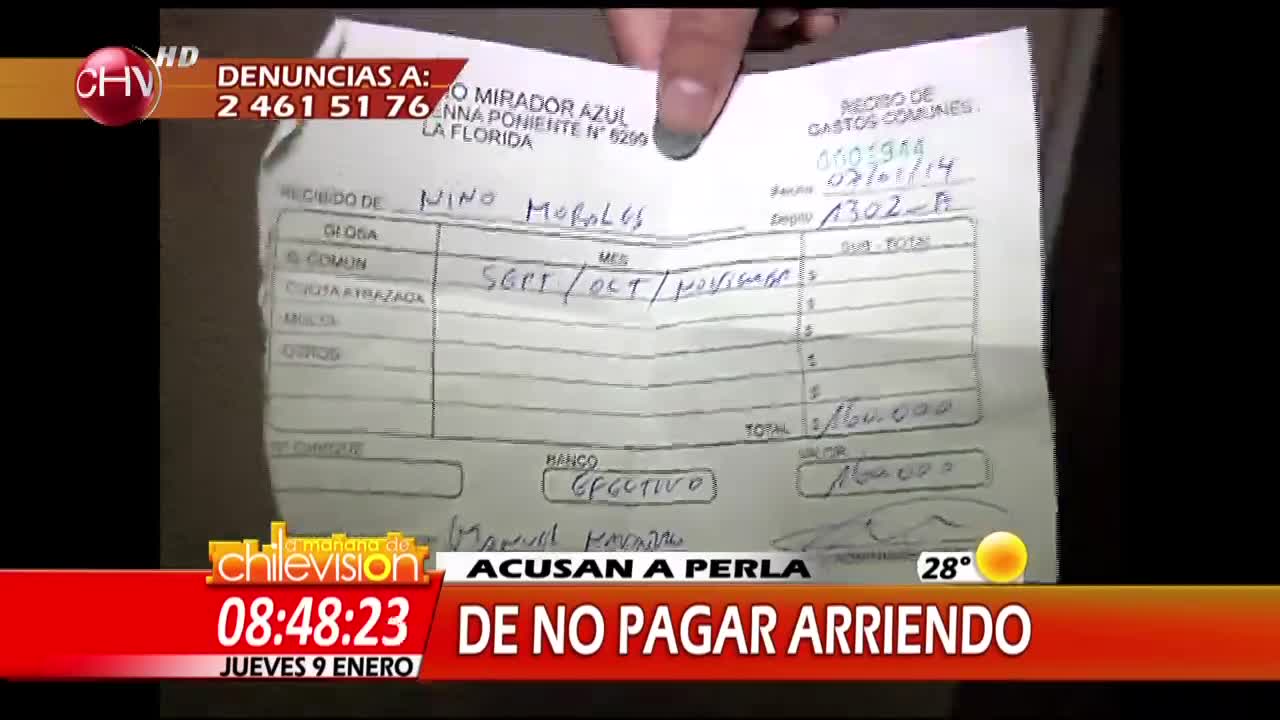 Perla acredita con documentos que no tiene deuda