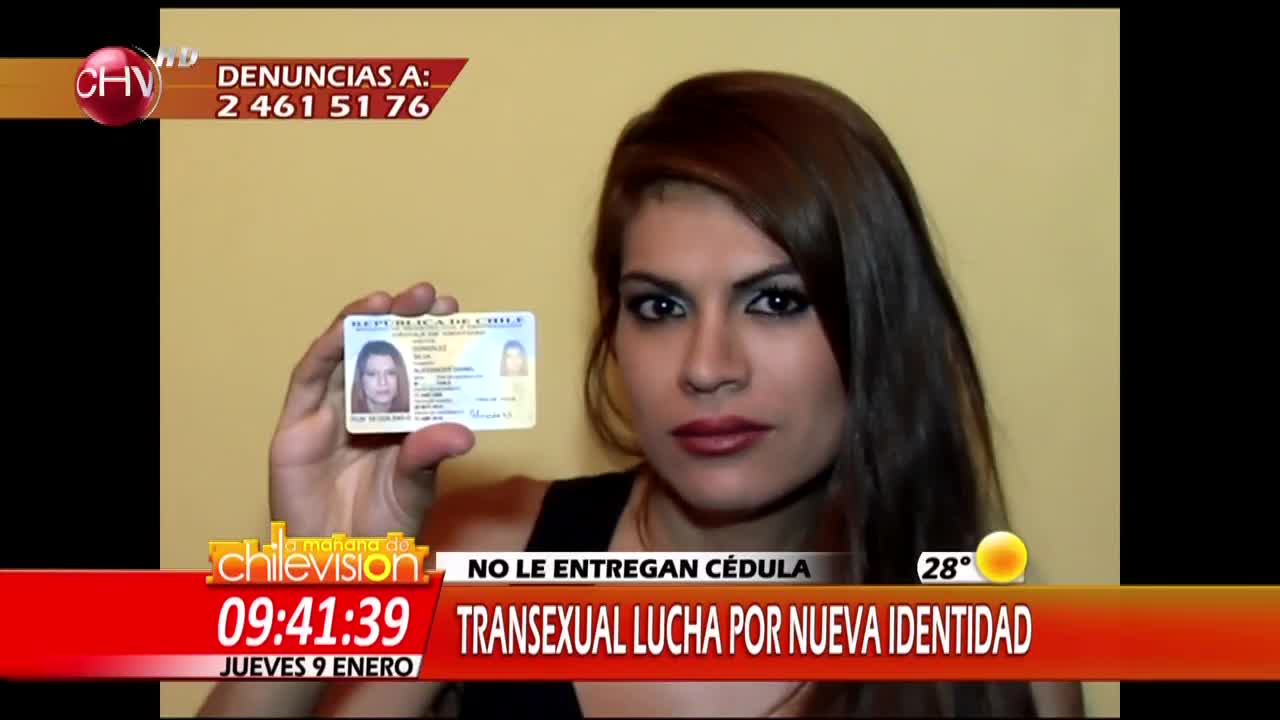 Transexual lucha por obtener identidad femenina