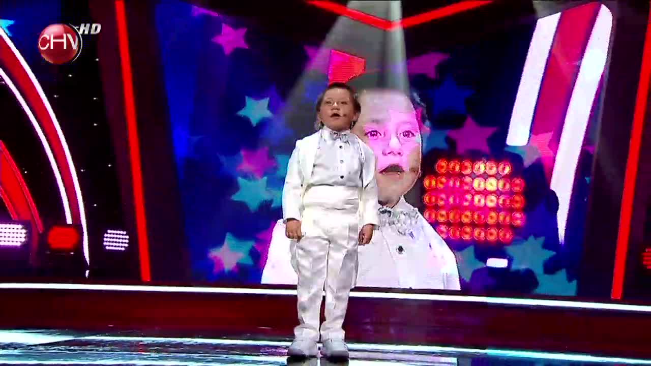 Joaquín Aguilar conquistó al jurado con su jocosa presentación