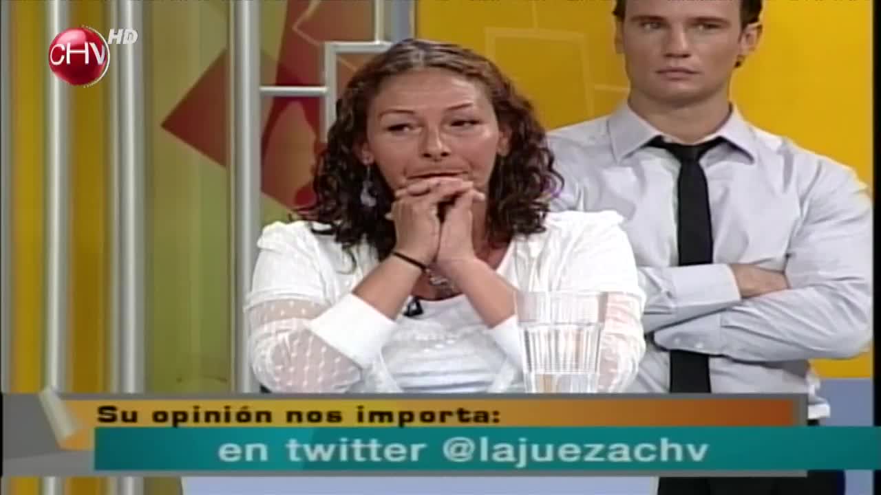 ¡Es el momento de que abandones mi propiedad! (2/2)