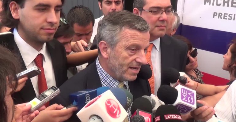 Senadores Antonio Horvath y Carlos Bianchi se reunieron con Michelle Bachelet