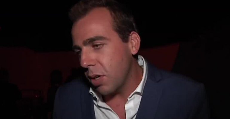 Kaminski y su ex esposa se enfrentan en tribunales