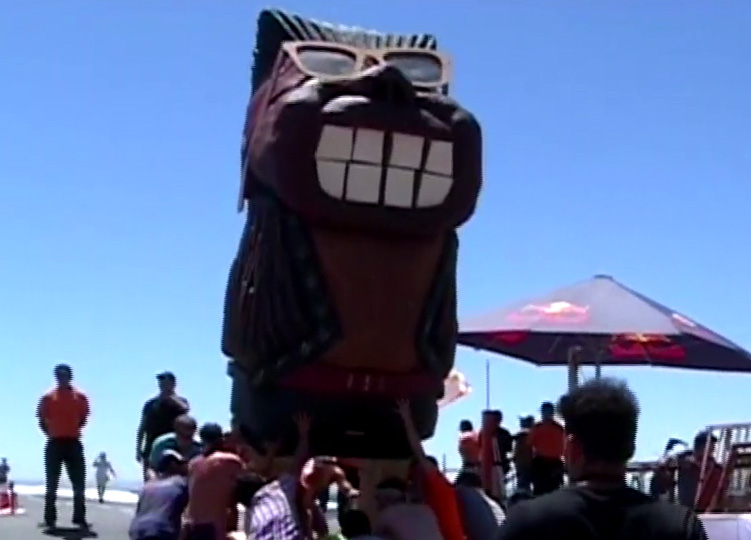 Karol está en Valparaíso en el “flugtag”