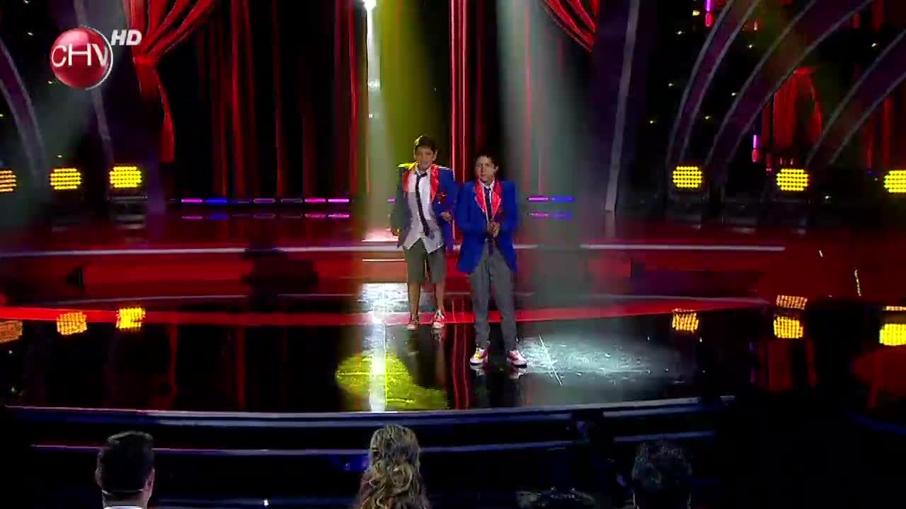 School Show hizo reír al jurado con su entretenida presentación