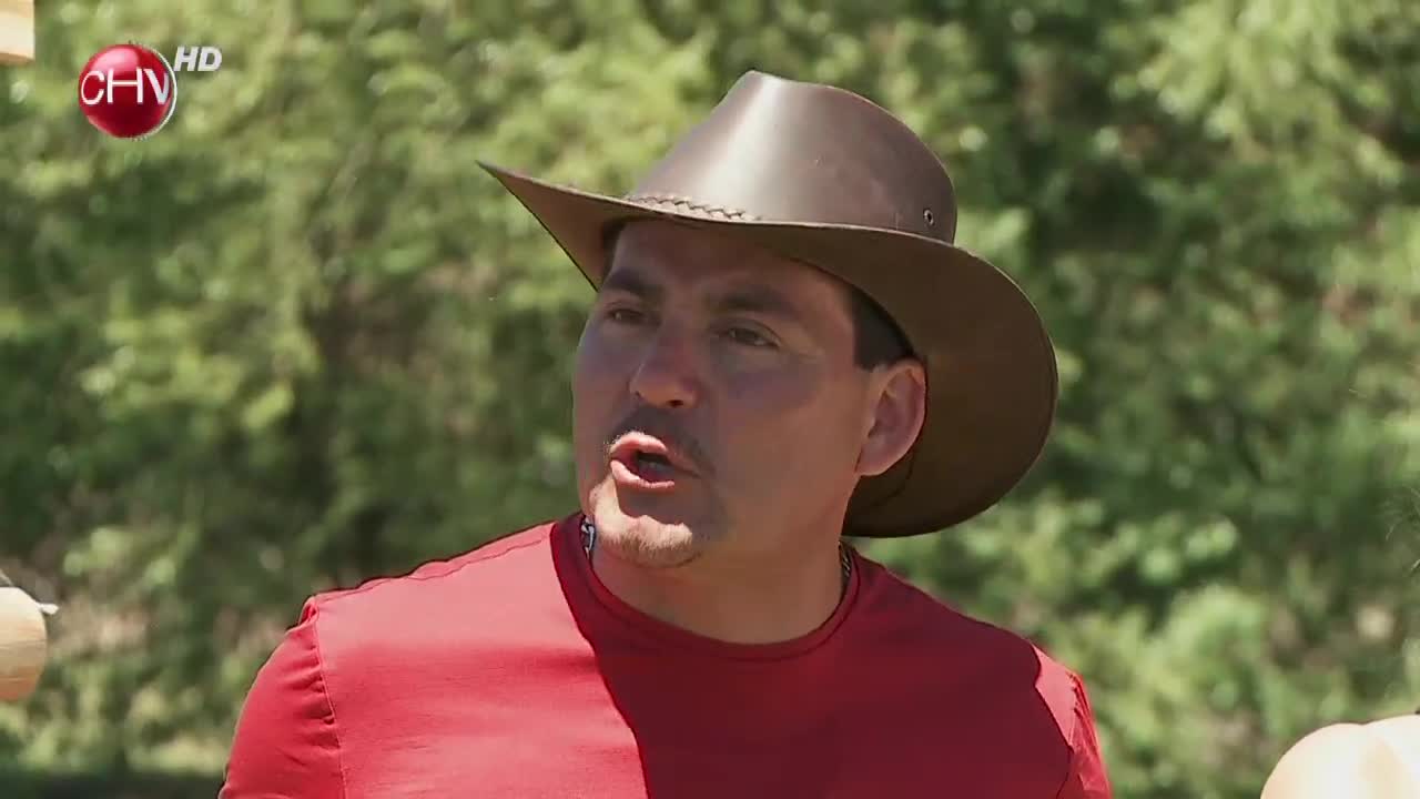 Néstor y Lucía se recriminan mutuamente por los errores del pasado