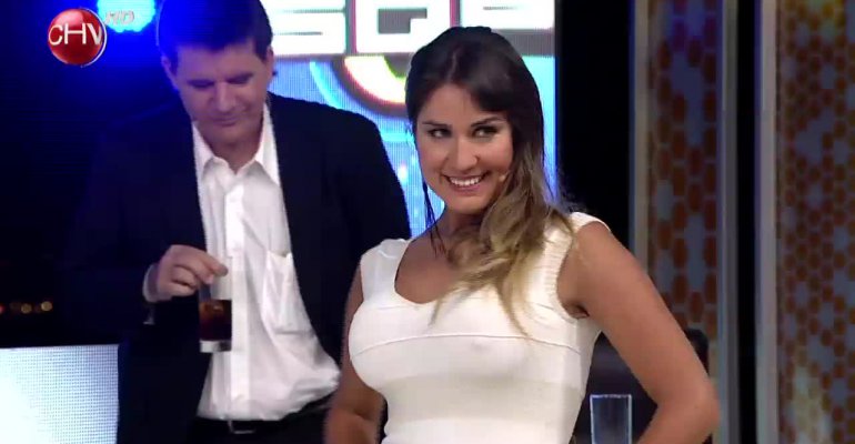 Francisca Undurraga y Pancha Merino se lucen frente al panel de SQP