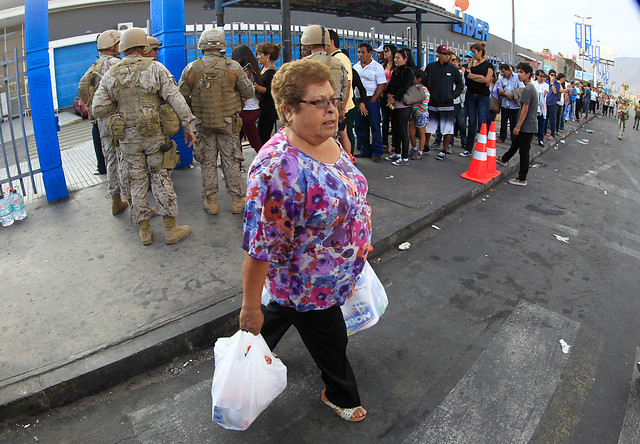 Indignación y malestar entre consumidores por alza de precio de los alimentos