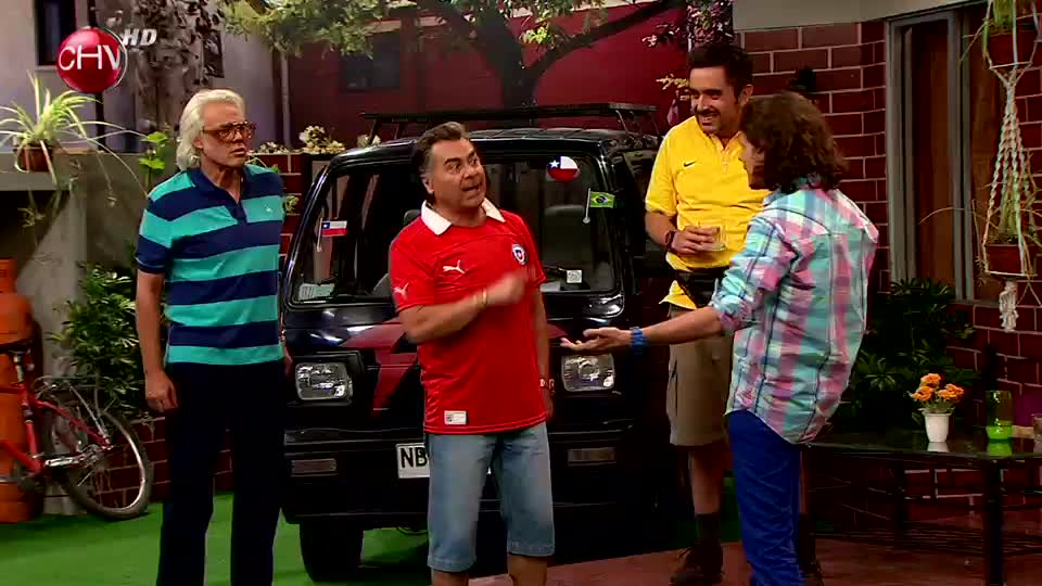 “La vecina y su toy boy” Parte 1