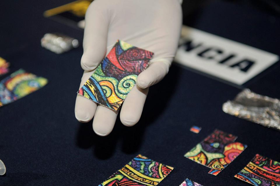 PDI incauta estampillas de drogas sintéticas con la que han fallecido dos jóvenes