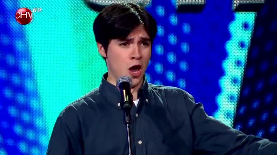 Miguel, Valentina y Bastián sorprenden con su canto lírico