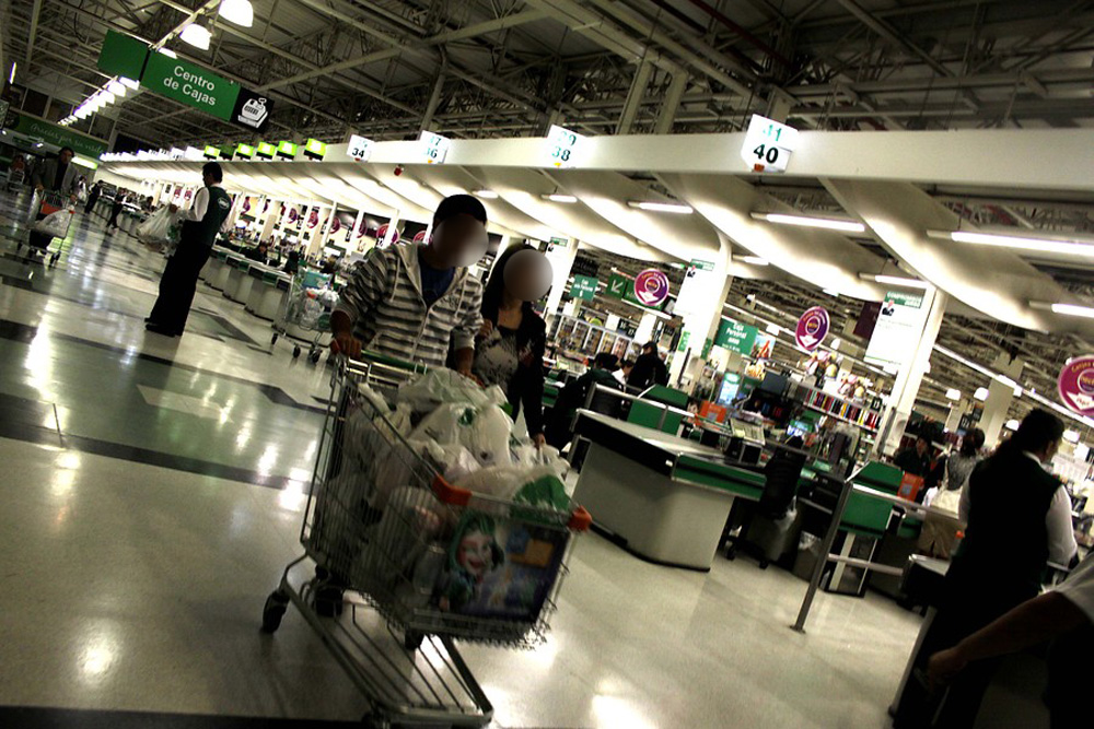 El método del “Carrazo”, la nueva forma de robar en supermercados