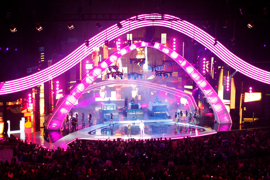 Chilevisión se adjudica Festival de Viña del Mar durante 4 años más