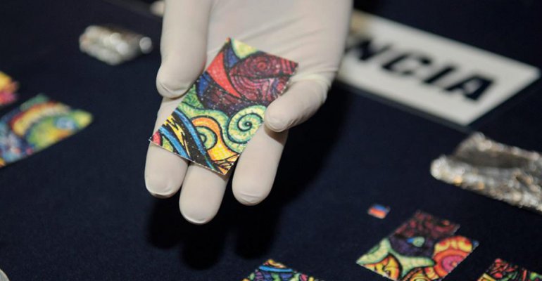 PDI incauta estampillas de drogas sintéticas con la que han fallecido dos jóvenes