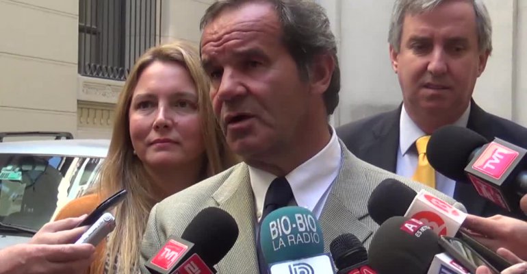 Senador Allamand tras reunión con ministro Eyzaguirre: 