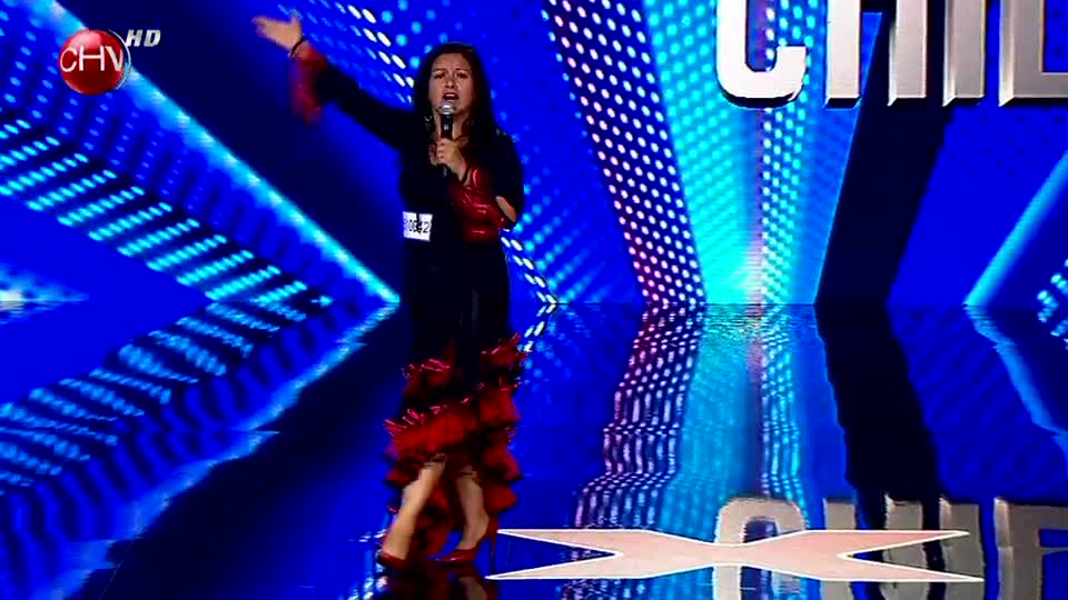 Jeannette Rubio cantó flamenco impresionando al jurado