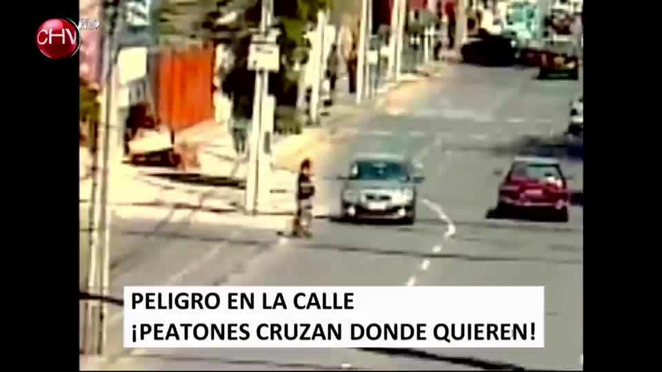 Fiscalización en terreno: Peatones imprudentes pueden generar graves accidentes