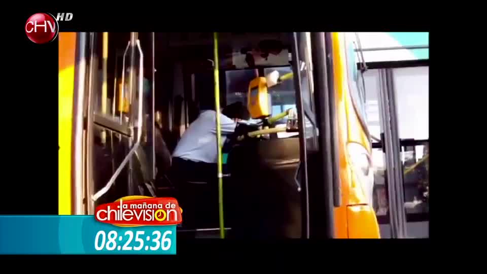 Choferes del Transantiago se duermen en medio del viaje