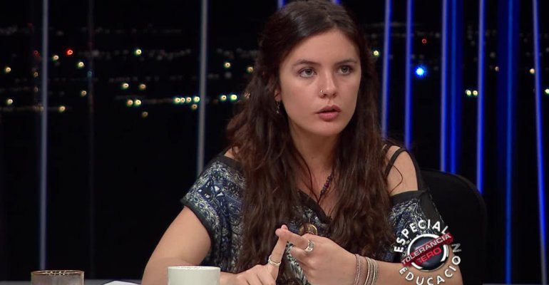 Camila Vallejo dice que no generarán ningún acuerdo que traicione al movimiento estudiantil