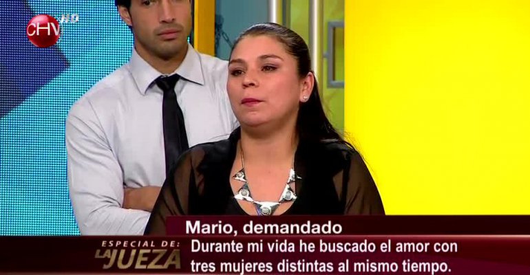 Ex amantes en conflicto con una menor de por medio