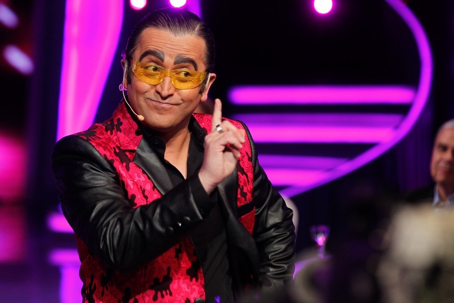 Yerko Puchento “boicotea” despacho en directo de canal de la competencia