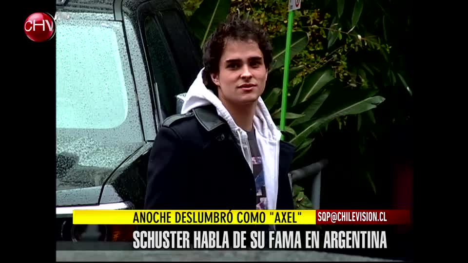 Augusto Schuster deslumbró imitando a cantante argentino