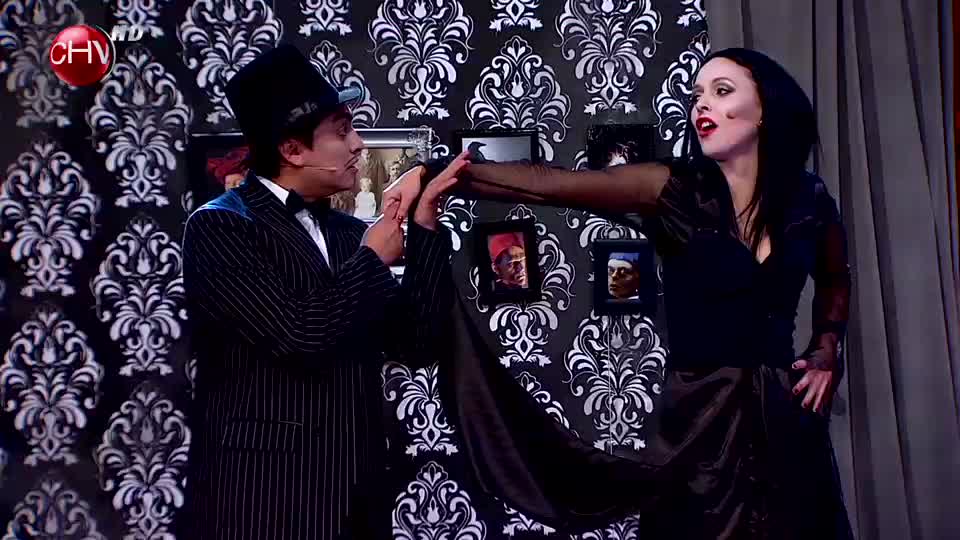 Los locos Adams versión El Club