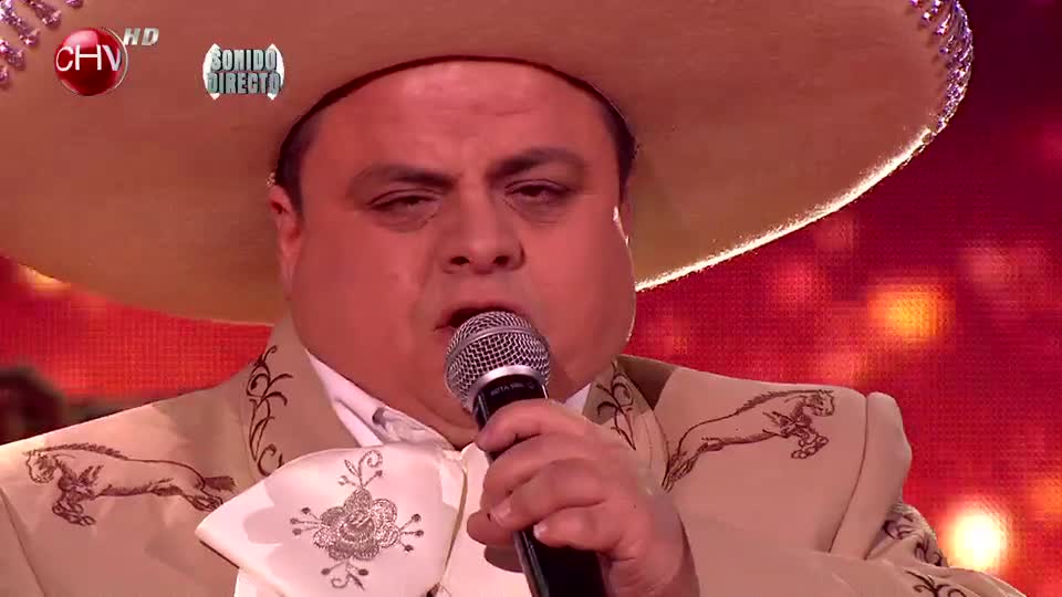 Hugo Macaya emociona con gran interpretación de Malagueña