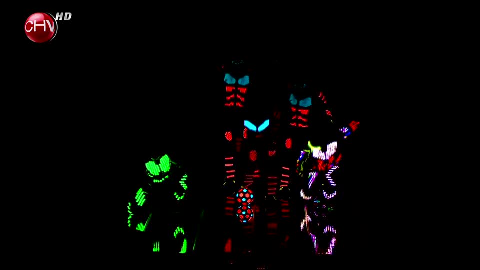 Mira como Tron Led Chile homenajeó a La Roja en Talento Chileno
