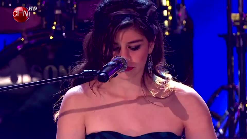 La belleza adolescente de Javiera Castro se robó las miradas