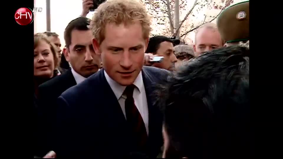 Yuyín consiguió un saludo del Príncipe Harry en su visita en nuestro país