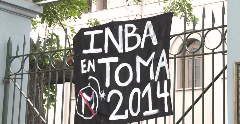 Liceos emblemáticos en toma: Instituto Nacional e INBA