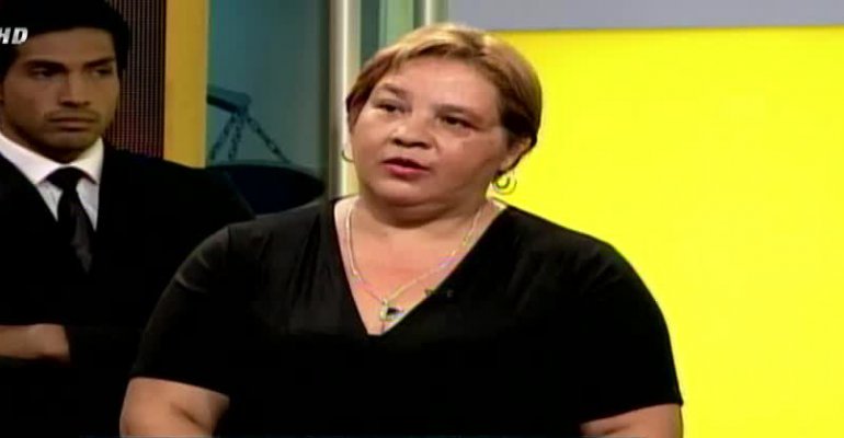 Mujer se quiere divorciar porque se siente 