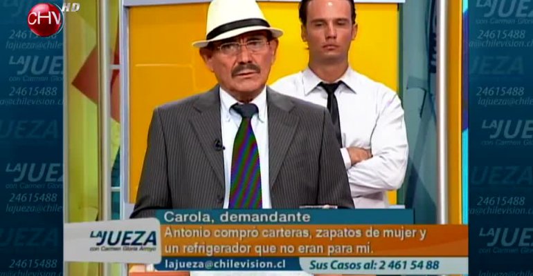 Ex pareja se enfrenta por demanda de pensión alimenticia