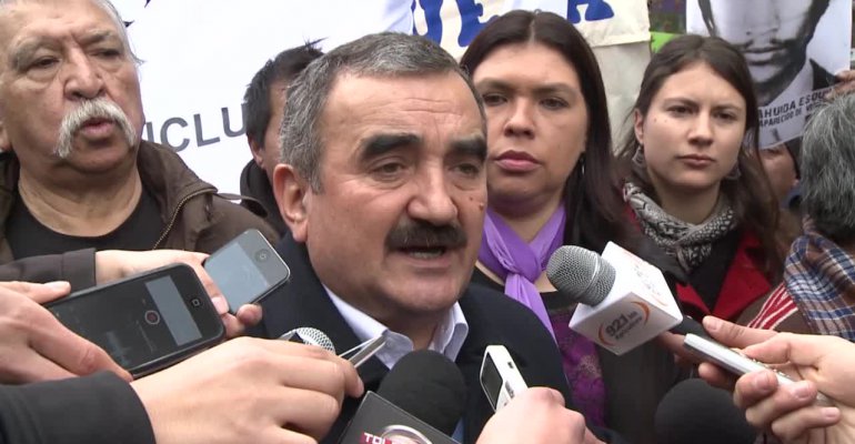 Colegio de Profesores califica de 